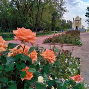 Entdecke Kasachstan - Domalak Ana Mausoleum
